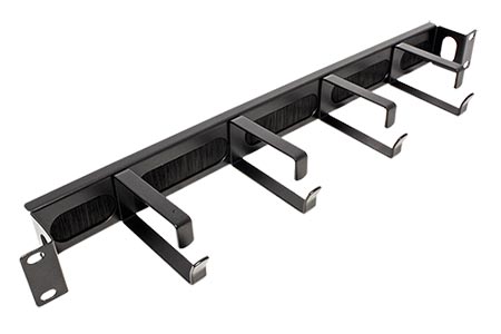 19" vyvazovací panel 1U, jednostranný, průchozí s kartáčem, 4x třmen, černý