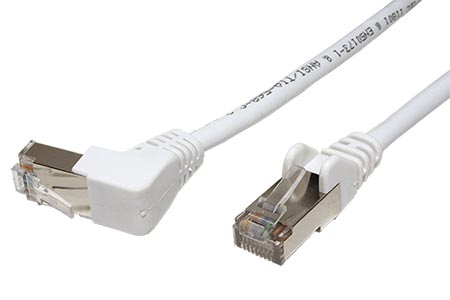 FTP patchkabel kat. 5e, 1 lomený konektor (90°), 3m, bílý