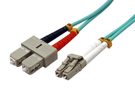 Optický patchkabel LC-SC 50/125 (multimode), duplex, OM3, LSOH, 2m