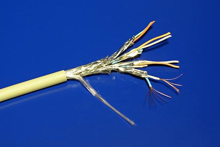 Kabel S/FTP (PiMF) kulatý, kat. 6, Eca, LSOH, 100m, lanko, CCA