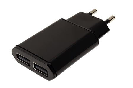 Napájecí adaptér síťový (230V) - 2x USB, 2,4A, plochý, černý