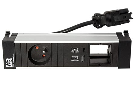 Systém POWER FRAME, box pro 3 moduly, 1x zásuvka CZ, zdroj 22W (USB A+C), 1x volné (916.527)