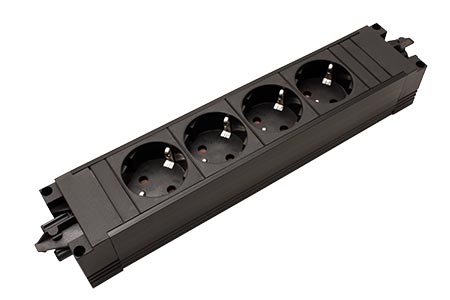 Systém STEP BASE 4x zásuvka DE, GST18(M) - 4x CEE 7/3(F) - GST18(F) (336.604)