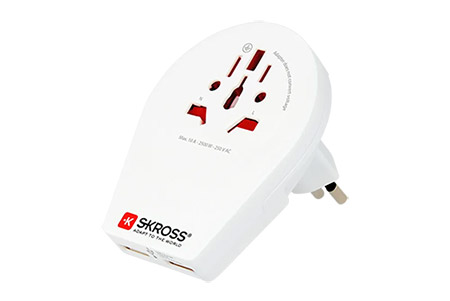 Univerzální cestovní adaptér UK, CH, IT, US, BRA, AUS -> CH, IT, BRA, 2x USB A