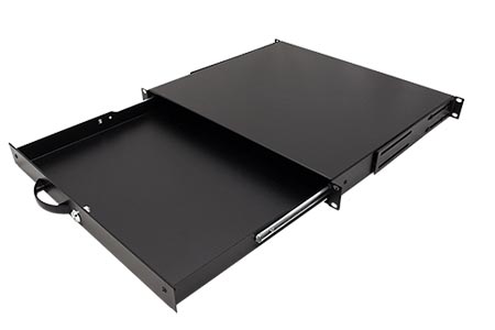 Uzamykatelná zásuvka do 19" rozvaděče, 1U, 400mm, černá