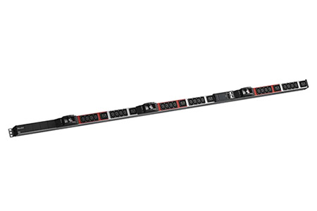 Vertikální napájecí panel BN ESSENTIAL, 24x C13, 6x C19, měření /fáze, 6x jistič, 3m, IEC 60309 3x 32A (BM0024228)