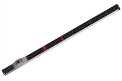 Vertikální napájecí panel BN0500, 24x C13, 4x C19, lokální měření /fáze, 2x jistič, 3m, IEC 60309 32A (800.2407)