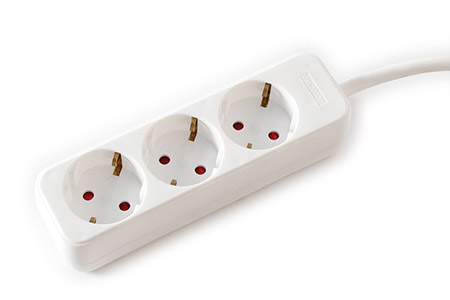 Vícenásobná zásuvka 230V/16A, 3x zásuvka DE, CEE 7/7(M) - 3x 7/3(F), bílá, 3m
