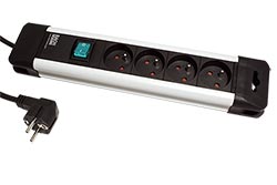 Vícenásobná zásuvka 230V/16A, 4x zásuvka CZ, vypínač, 2m