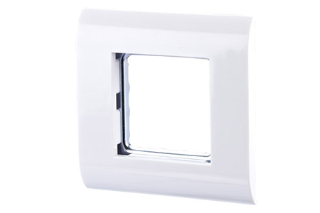 Zásuvka pod omítku pro modul 45 x 45mm, bílá